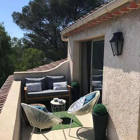 Apartamento Boulouris - Grand 3 Pièces 5 Personnes Avec Terrasse à 5min à Pied Des Plages