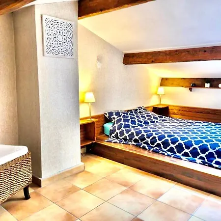 Boulouris - Grand 3 Pieces 5 Personnes Avec Terrasse A 5min A Pied Des Plages Saint-Raphael (Var)