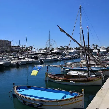 Boulouris - Grand 3 Pieces 5 Personnes Avec Terrasse A 5min A Pied Des Plages *